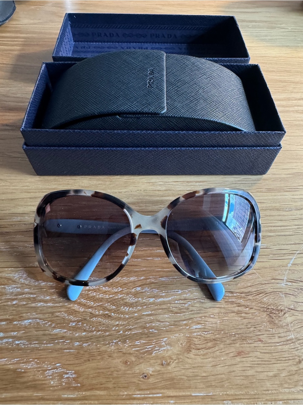 Prada Tortoiseshell Gray Gradient Oval Ladies Sunglasses